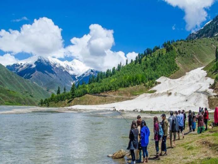 Kalash Chitral Tour Package (6 Days 5 Nights)